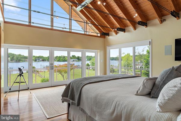 Bedroom, Interior, Water, Wooden Beams, Wooden Ceilings, Wood Texture Flooring