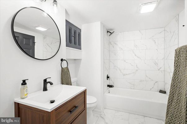 Bathroom, Interior, Marble, Marble Walls