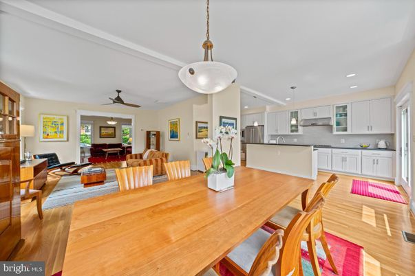 Dining room, Interior, Kitchen, Living room, Pendant Lights, Recessed Lighting, Stainless Steel Appliances, Wood Texture Flooring