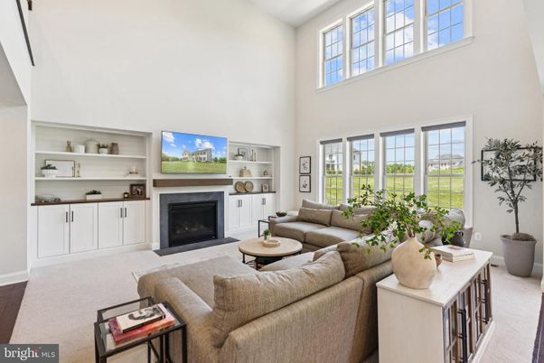 Fireplace, Interior, Living room