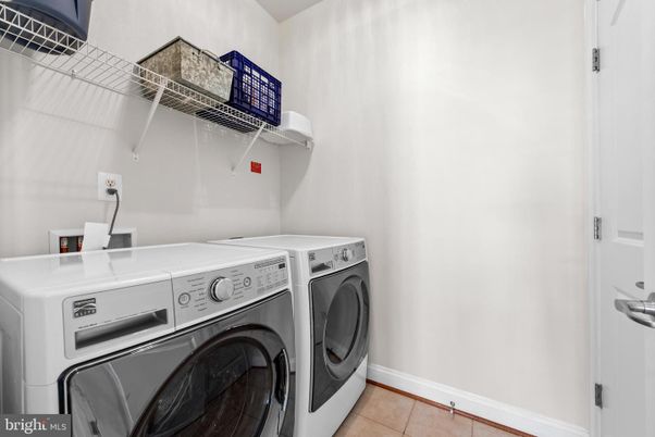 Interior, Washer