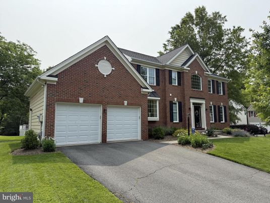 Attached, Exterior, Facade, Brick Facade, Brick Traditional