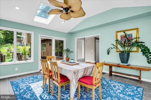 Dining room, Interior, Recessed Lighting