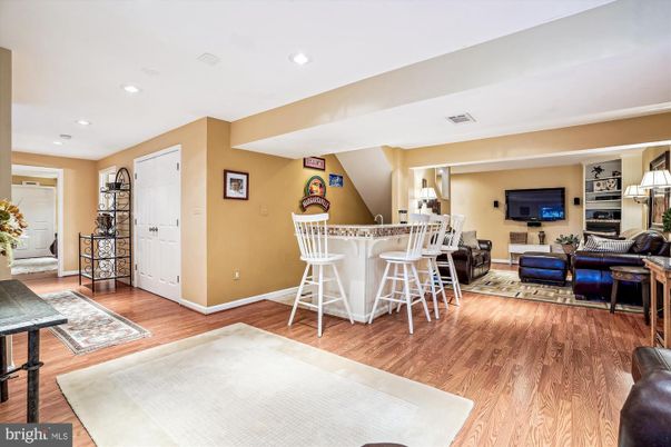 Dining room, Interior, Living room, Recessed Lighting, Wood Texture Flooring