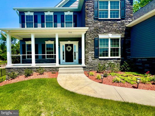 Exterior, Facade, Brick Traditional