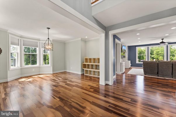 Empty room, Interior, Pendant Lights, Recessed Lighting, Wood Texture Flooring