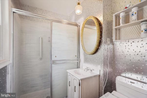 Bathroom, Glass Shower, Interior