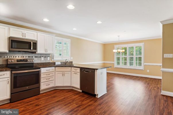 Chandelier, Interior, Kitchen, Recessed Lighting, Wood Texture Flooring