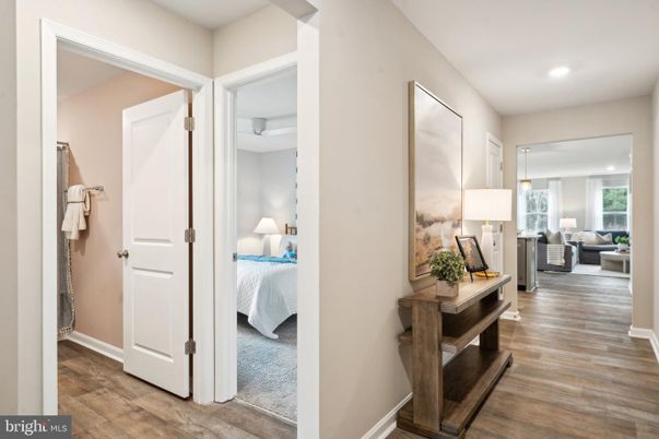 Bedroom, Interior, Pendant Lights, Recessed Lighting, Wood Texture Flooring
