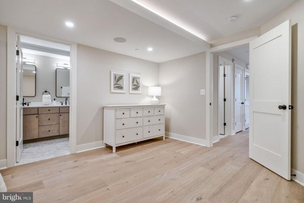 Bathroom, Interior, Recessed Lighting, Wood Texture Flooring