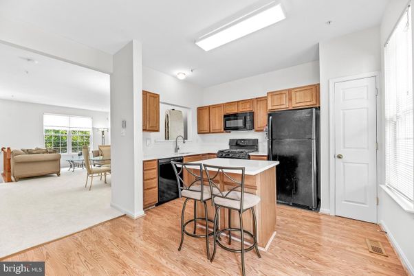 Interior, Kitchen, Living room, Recessed Lighting, Wood Texture Flooring