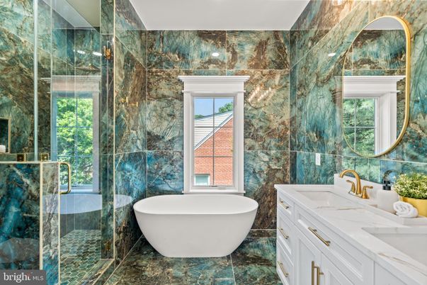 Bathroom, Dual Sink Vanities, Free Standing Baths, Glass Shower, Interior