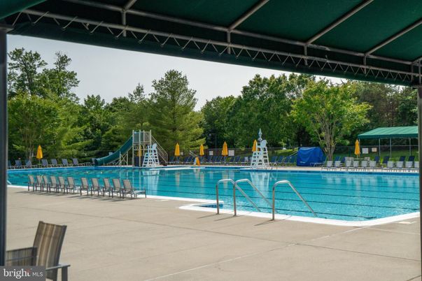 Exterior, Playground, Pool