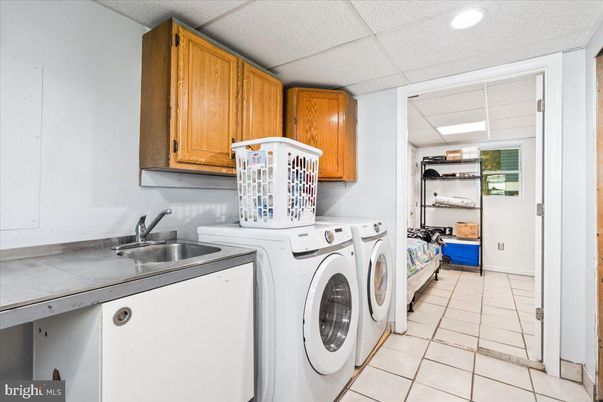 Interior, Recessed Lighting, Washer