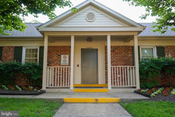 Exterior, Facade, Brick Facade, None