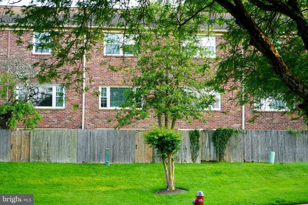 Exterior, Facade, Brick Facade, Rowhouse