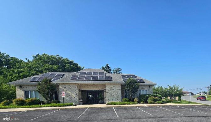 Exterior, Facade, Solar Panels, French Provincial