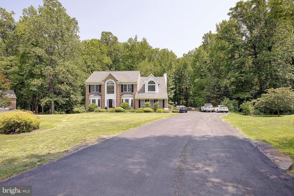 Backyard, Exterior, Facade, French Provincial