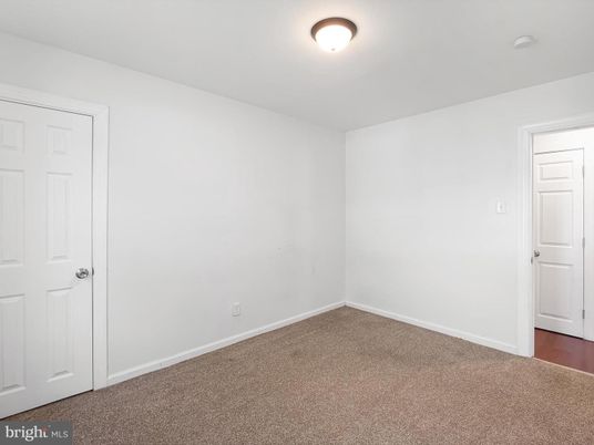 DE Listing image placeholder