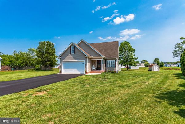 Attached, Backyard, Exterior, Facade, Ranch