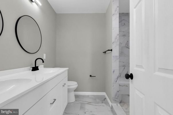 Bathroom, Interior, Marble, Marble Walls