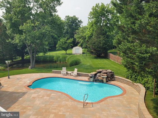 Backyard, Exterior, Pool