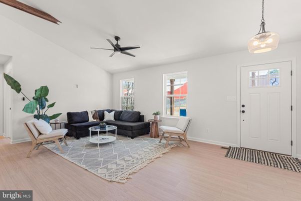 Interior, Living room, Pendant Lights, Wood Texture Flooring