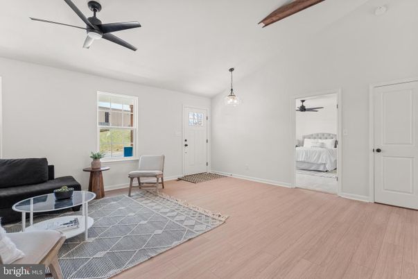 Bedroom, Interior, Pendant Lights, Wood Texture Flooring