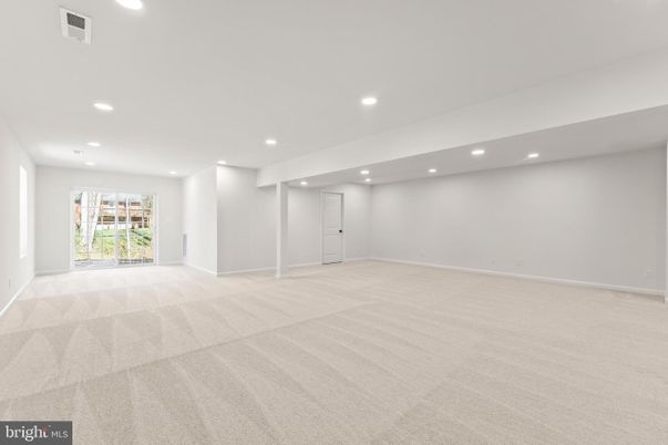 Empty room, Interior, Recessed Lighting