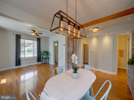 Dining room, Interior, Pendant Lights, Recessed Lighting, Wood Texture Flooring