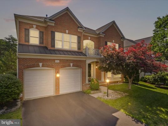 Attached, Exterior, Facade, Brick Facade, Brick Traditional