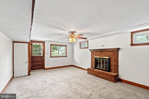 Empty room, Fireplace, Interior