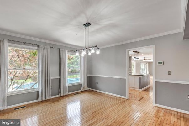 Empty room, Interior, Pendant Lights, Wood Texture Flooring