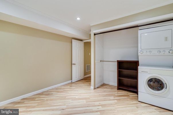 Interior, Recessed Lighting, Utility Closets, Washer, Wood Texture Flooring