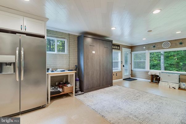 Interior, Recessed Lighting, Stainless Steel Appliances