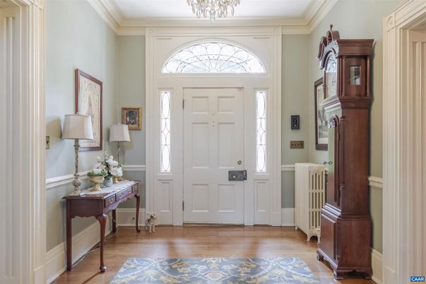 Chandelier, Interior, Wood Texture Flooring