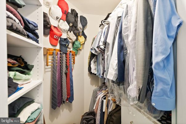 Interior, Walk-in Closets