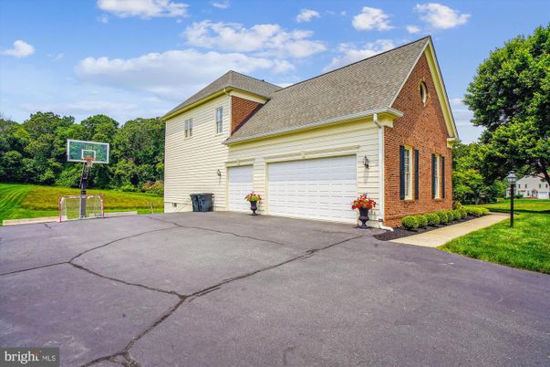 Attached, Exterior, Facade, Brick Facade, Cape Cod