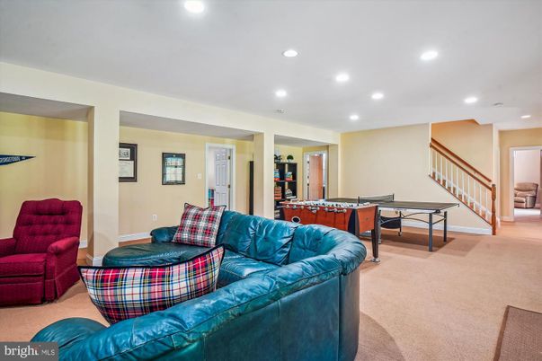 Game Room, Interior, Living room, Recessed Lighting