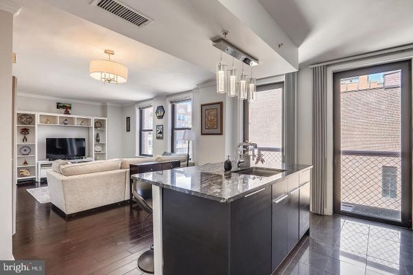 Interior, Kitchen, Living room, Pendant Lights, Wood Texture Flooring