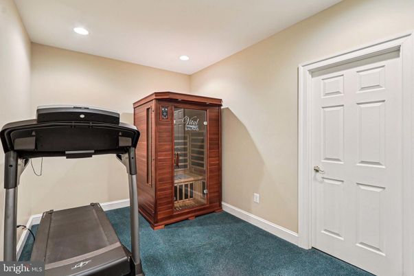 Fitness Equipment, Interior, Recessed Lighting, Sauna Room