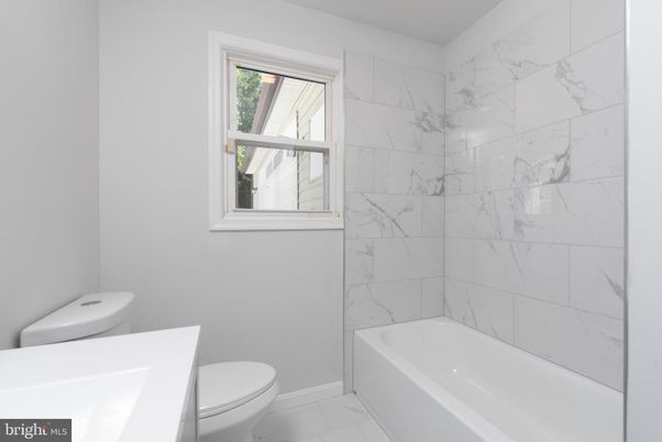 Bathroom, Interior, Marble Walls