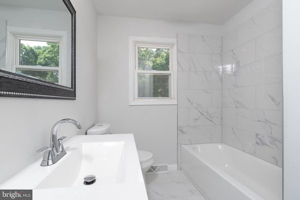 Bathroom, Interior, Marble, Marble Walls
