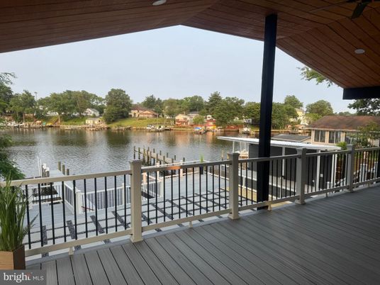 Exterior, Water