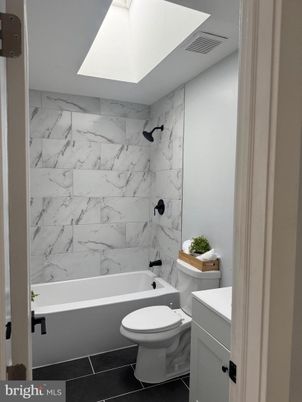 Bathroom, Interior, Marble Walls