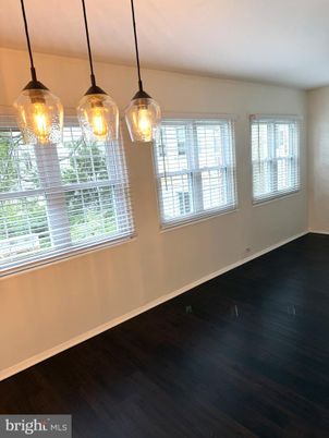 Empty room, Interior, Pendant Lights, Wood Texture Flooring