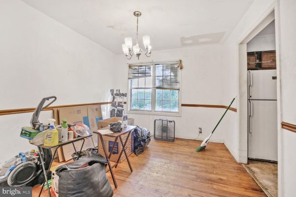 Chandelier, Interior, Wood Texture Flooring