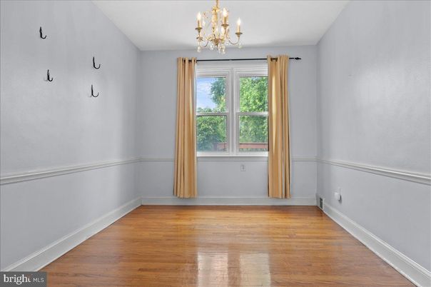 DE Listing image placeholder