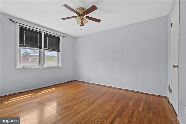 DE Listing image placeholder
