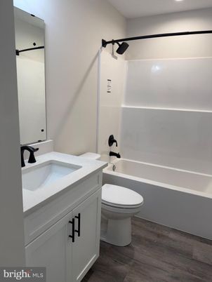 Bathroom, Interior, Recessed Lighting, Wood Texture Flooring